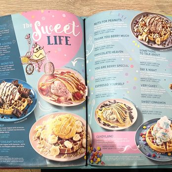 D Spot Dessert Cafe - Desserts Near Me - Toronto, Ontario