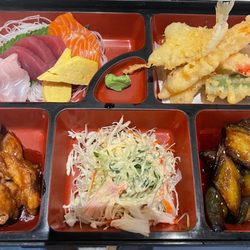 Tomo Japanese Dining - Tempura Bento