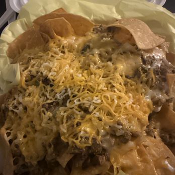 Senor Alberto - Carne asada super nachos - Mexican Near Me - South El Monte, California Senor Alberto - Carne asada super nachos - Mexican Near Me - South El Monte, California
