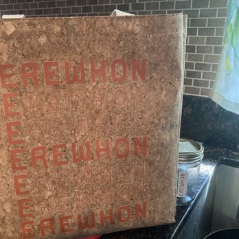 Erewhon - Grocery Near Me - Calabasas, California