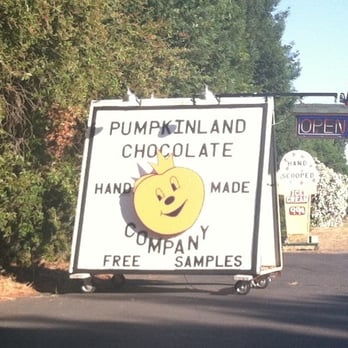 Pumpkinland Chocolate Company - Street sign off highway 99 W - Candy Stores Near Me - Red Bluff, California Pumpkinland Chocolate Company - Street sign off highway 99 W - Candy Stores Near Me - Red Bluff, California