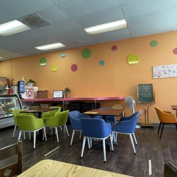 Dumpling & Tea House - Taiwanese Near Me - Sacramento, California