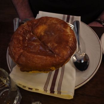 Wolf & Workman - Chicken pot pie - Pubs Near Me - Montreal, Quebec Wolf & Workman - Chicken pot pie - Pubs Near Me - Montreal, Quebec