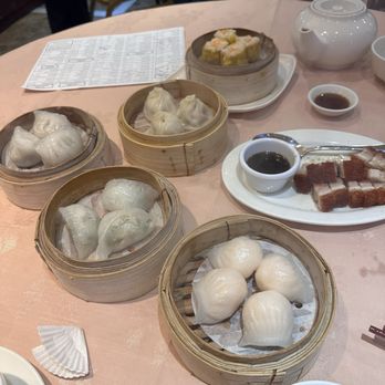 Golden Phoenix - Dim sum - Dim Sum Near Me - London, XGL