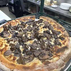 UNA Pizza + Wine