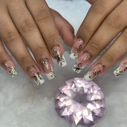 Garden Nails