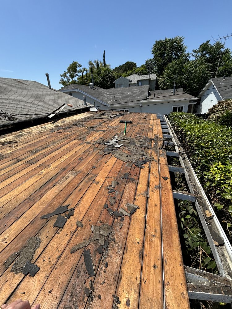 Slide of Robert Clark Painting & Roofing