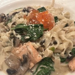 Salmon ikura pasta Salmon ikura pasta