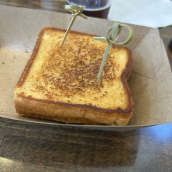 Mansfield National Golf Club - Breakfast included with a round of golf