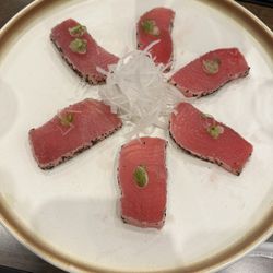 Peppered tuna without ponzu