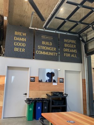 Métier Brewing Co Cherry St by null