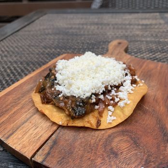 Running Goose - Tomato Tostada - Gastropubs Near Me - Los Angeles, California Running Goose - Tomato Tostada - Gastropubs Near Me - Los Angeles, California