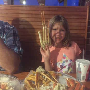 Charlie Horse Restaurant - 1.5 lb - Seafood Near Me - Ormond Beach, Florida