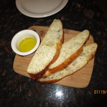 Fresh & Co - bread + olive oil - New American Near Me - Camden, Maine