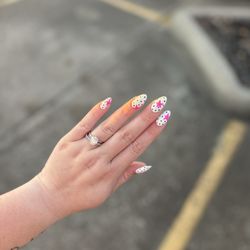 Cyndy’s Nails