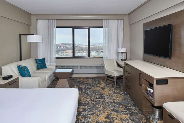 Hilton Anchorage by null
