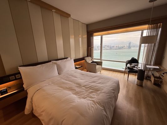 Renaissance Hong Kong Harbour View Hotel by null