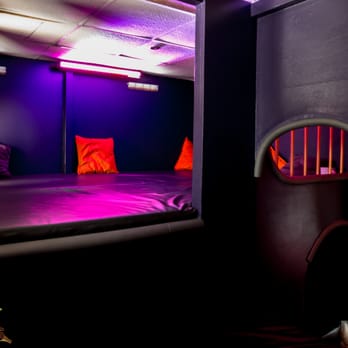 Lillith Club - Das Labyrinth Zimmer - Adult Entertainment Near Me - Puchheim, BY