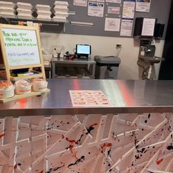 Serving counter