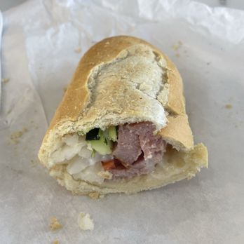 Paris Banh Mi - Grilled Pork Patties Banh Mi - Vietnamese Near Me - Everett, Washington Paris Banh Mi - Grilled Pork Patties Banh Mi - Vietnamese Near Me - Everett, Washington