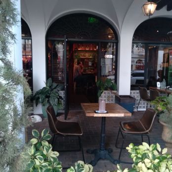Vinos On Las Olas - Entrance & outdoor seating - Wine Bars Near Me - Fort Lauderdale, Florida Vinos On Las Olas - Entrance & outdoor seating - Wine Bars Near Me - Fort Lauderdale, Florida