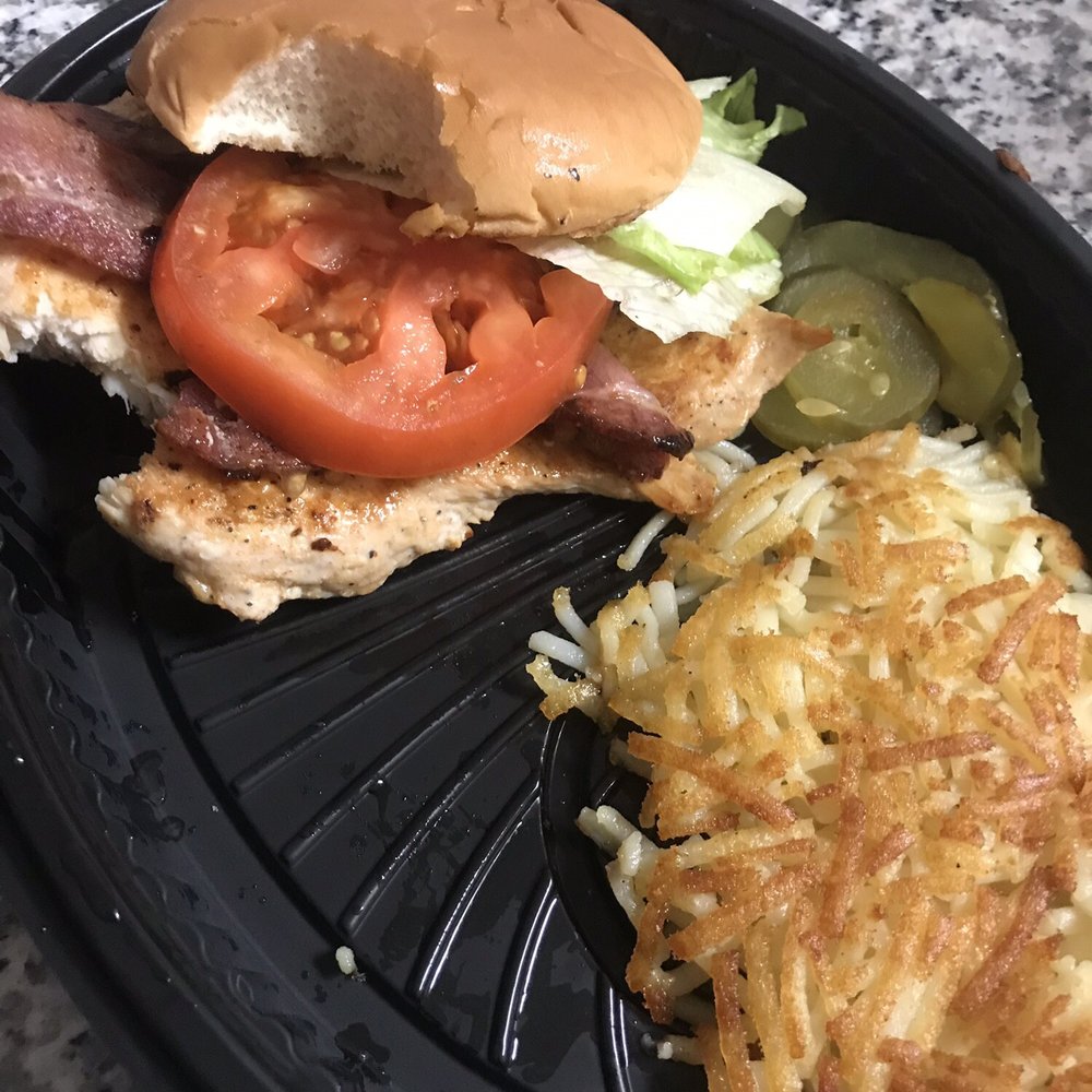 Grilled chicken w/ hash browns Grilled chicken w/ hash browns
