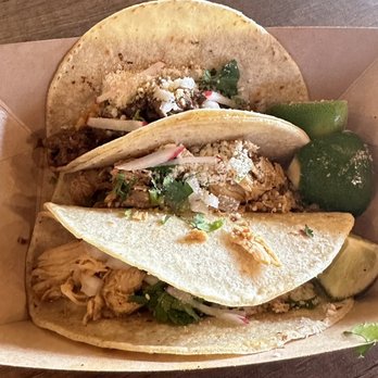 Buena Vida - Taco- chicken and carne asada - Tacos Near Me - Fort Worth, Texas