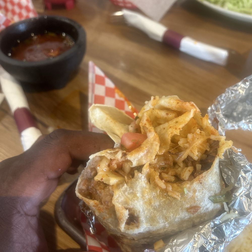 El Chilango Chido - Birra super - Mexican Near Me - Stockton, California El Chilango Chido - Birra super - Mexican Near Me - Stockton, California