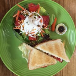 Sweet Magnolias Cafe & Gift Shop - BLT with so much bacon