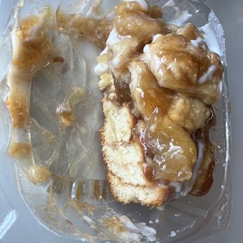 Peach Cobbler Factory - Caramel apple stuffed cinnamon roll - Coffee & Tea Near Me - Gahanna, Ohio Peach Cobbler Factory - Caramel apple stuffed cinnamon roll - Coffee & Tea Near Me - Gahanna, Ohio