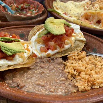 El Portal - Shrimp omelet and Huevos Rancheros. Great salsa and guacamole too! - Mexican Near Me - Rosarito, BCN El Portal - Shrimp omelet and Huevos Rancheros. Great salsa and guacamole too! - Mexican Near Me - Rosarito, BCN