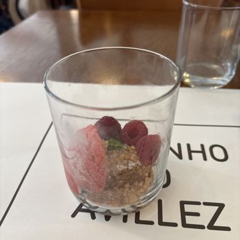 Cantinho do Avillez - Raspberry sorbet dessert - Portuguese Near Me - Porto, 13 Cantinho do Avillez - Raspberry sorbet dessert - Portuguese Near Me - Porto, 13