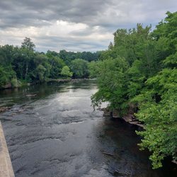 Windsor Center River Trail