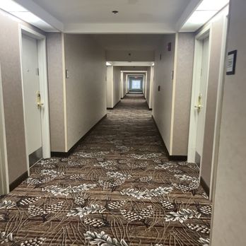 North Conway Grand Hotel - Hallway on the second floor - Hotels Near Me - North Conway, New Hampshire North Conway Grand Hotel - Hallway on the second floor - Hotels Near Me - North Conway, New Hampshire