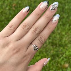 Beautiluxe Nail Spa - Super cute nails by Q!!