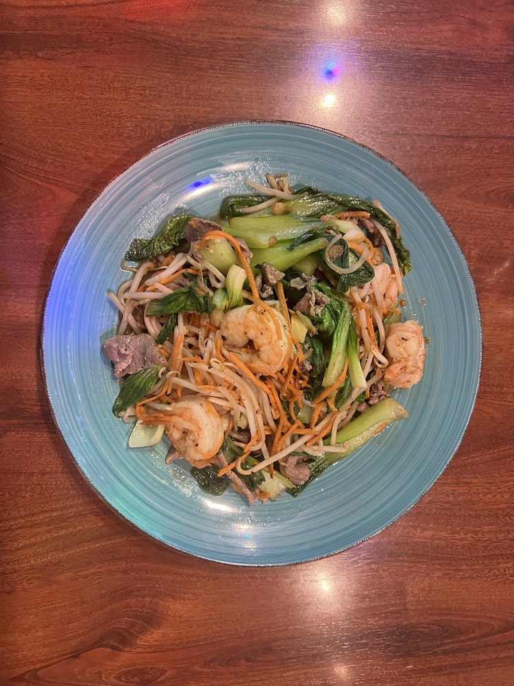 Social spots from Golden Era 1