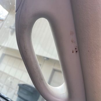 Kleen car shop - This vehicle was purchased used and then taken here to be detailed. So many surfaces left dirty. - Auto Detailing Near Me - Kansas City, Missouri Kleen car shop - This vehicle was purchased used and then taken here to be detailed. So many surfaces left dirty. - Auto Detailing Near Me - Kansas City, Missouri