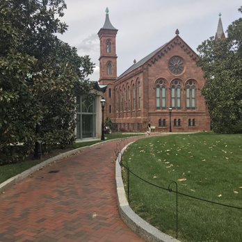 Enid A Haupt Garden - Garden Path - Botanical Gardens Near Me - Washington, DC, District of Columbia