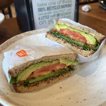 fresh&co - Avocado and bacon sandwich - Salad Near Me - Orlando, Florida fresh&co - Avocado and bacon sandwich - Salad Near Me - Orlando, Florida