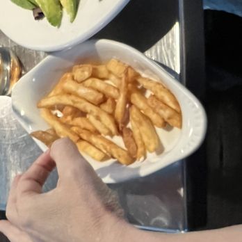 16 East - Fries - not really hot or tasty... - American Near Me - Cordele, Georgia