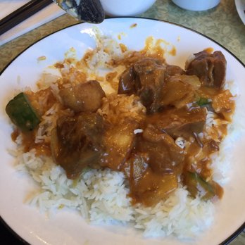 Hai Tang Cafe - Curry Beef Brisket on Rice (half-eaten) - Chinese Near Me - Markham, Ontario Hai Tang Cafe - Curry Beef Brisket on Rice (half-eaten) - Chinese Near Me - Markham, Ontario