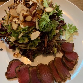 Seasons 52 - New American Near Me - Troy, Michigan