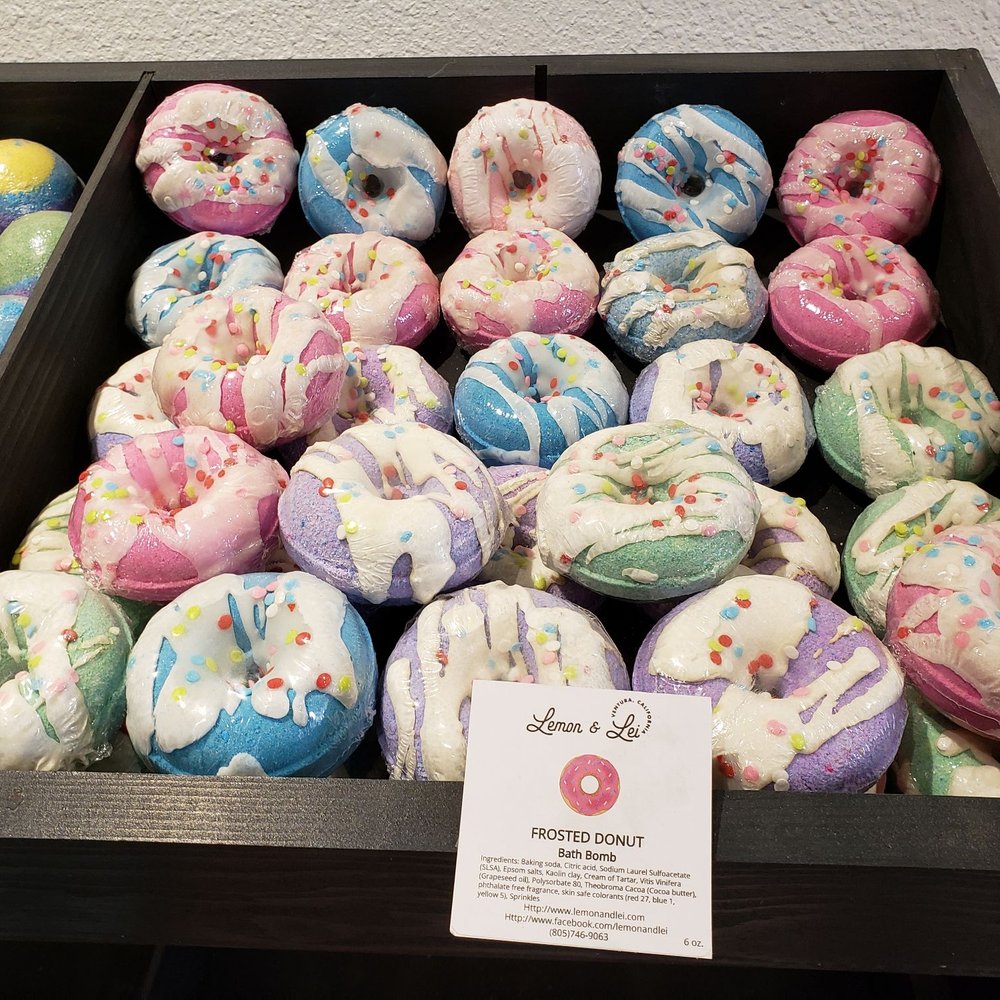 Lemon & Lei - Doughnut bath bombs. - Cosmetics & Beauty Supply Near Me - Ventura, California Lemon & Lei - Doughnut bath bombs. - Cosmetics & Beauty Supply Near Me - Ventura, California