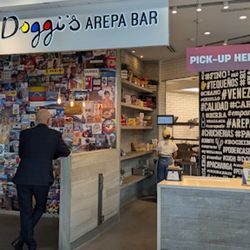 Doggi's Arepa Bar