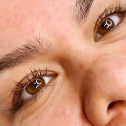 The Vault Beauty Lounge - Lash lift