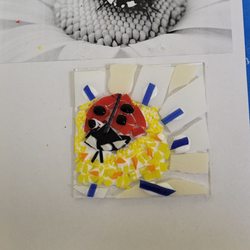 Ladybug image to trace to make ladybug trivet.