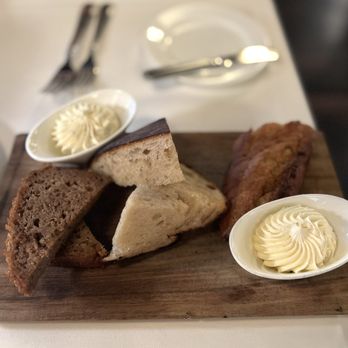 Bridgeman's Chophouse - Bread plate - Steakhouses Near Me - Chattanooga, Tennessee