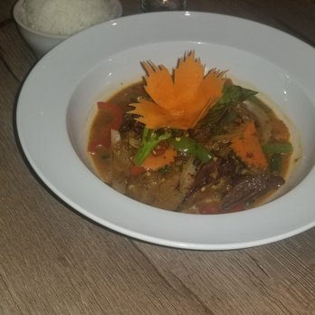 Chatayee Thai - Pad Ma Keow - Thai Near Me - Philadelphia, Pennsylvania