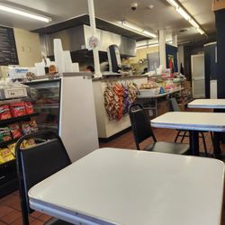 Mike's Italian Deli & Grill