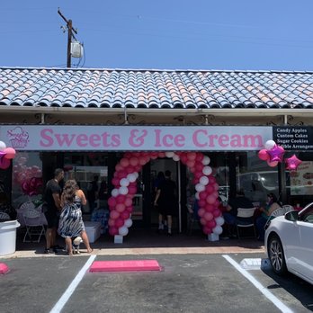 Sweets Stop - Desserts Near Me - Fullerton, California